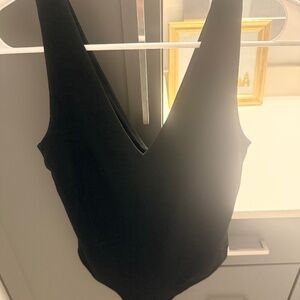 Vuori bodysuit